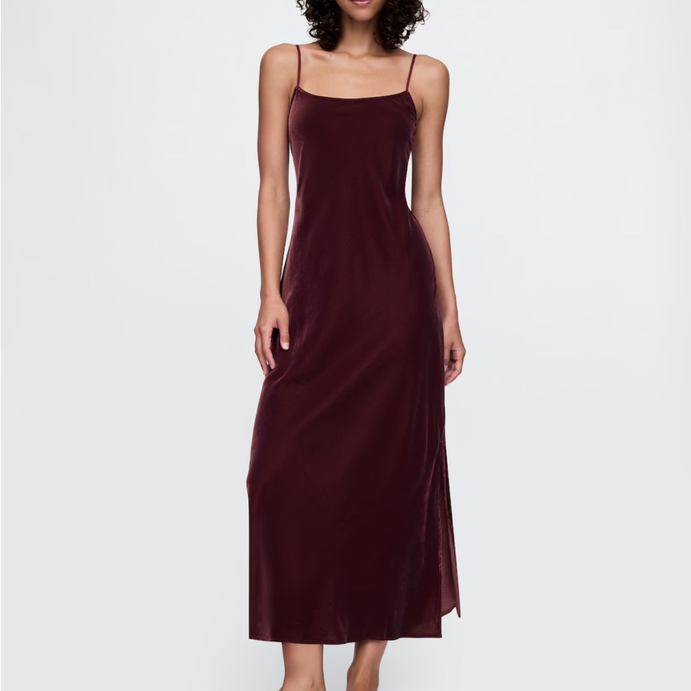 NWT GAP velvet slip midi dress xxs with slit burgundy